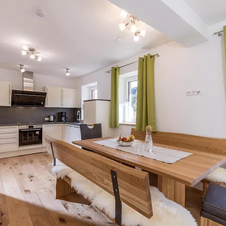 Mauerhof Am Bauernhof דירה *